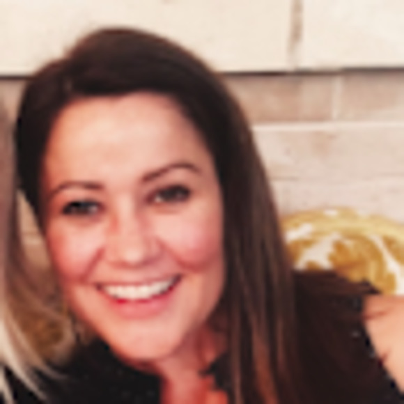 Meet your Posher, Michaela - Picture 1 of 1